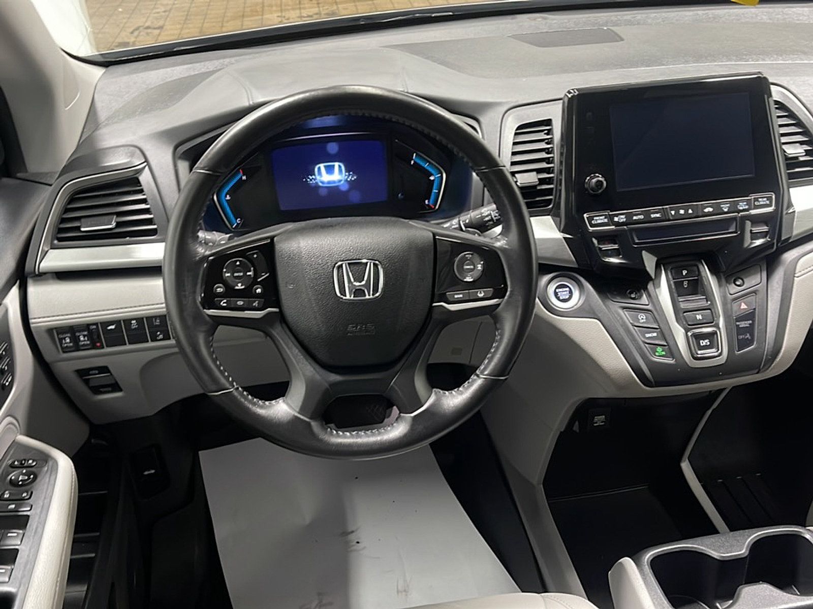 Used 2020 Honda Odyssey EX-L image 3