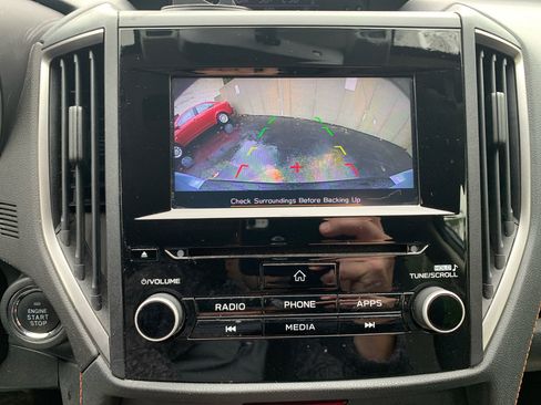 Used 2020 Subaru Crosstrek 2.0i Premium w/ Moonroof Package 2 image 13