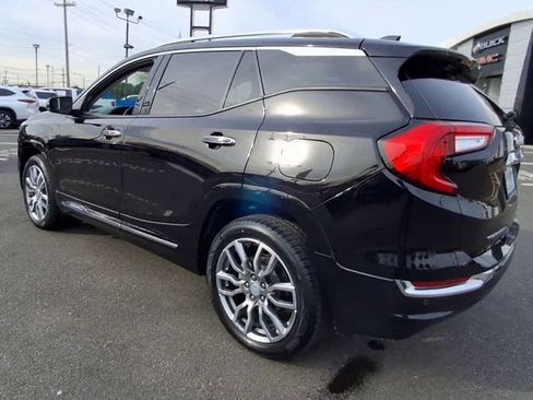 Used 2022 GMC Terrain Denali image 4