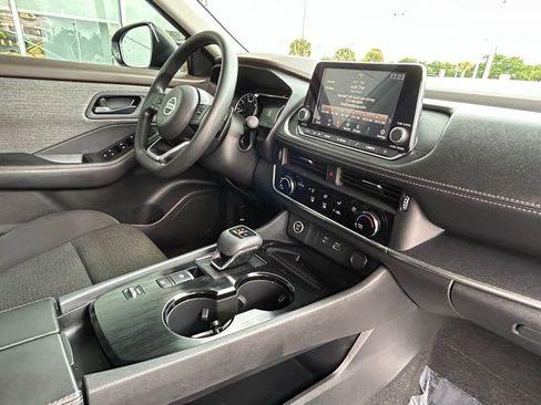 Certified 2021 Nissan Rogue S FWD image 35