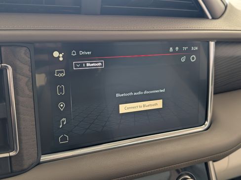 Used 2023 GMC Yukon XL Denali RWD image 30
