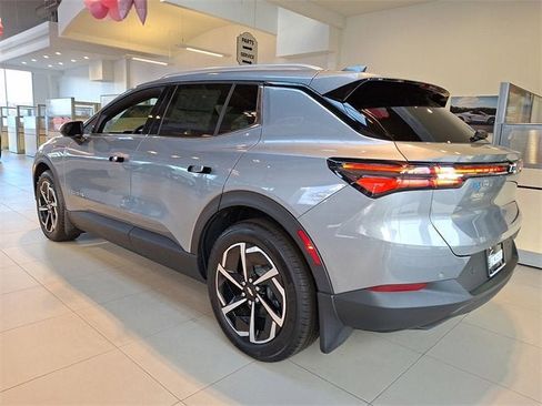 New 2026 Chevrolet Equinox EV LT w/ LPO, All-Weather Mat Package image 5