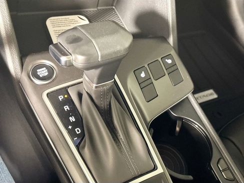 New 2026 Kia Sportage EX FWD image 17