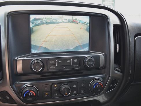 Used 2018 Chevrolet Silverado 1500 LTZ image 20