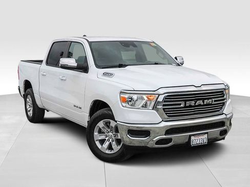 Used 2024 RAM 1500 Laramie AWD/4WD image 2