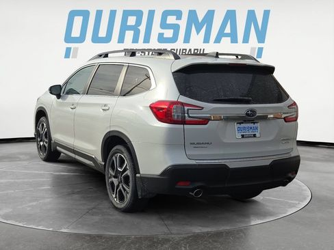 Used 2026 Subaru Ascent Limited AWD/4WD image 4