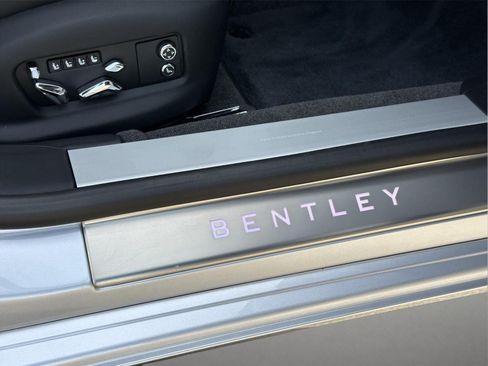 New 2026 Bentley Flying Spur Plug-In Hybrid AWD/4WD image 24