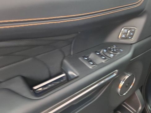 Used 2022 Ford Expedition Max Platinum AWD/4WD image 22