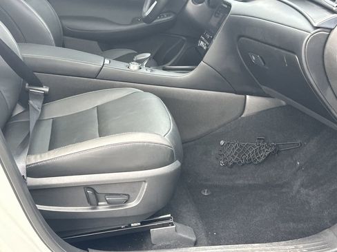 Used 2022 INFINITI QX50 Luxe w/ Cargo Package image 14