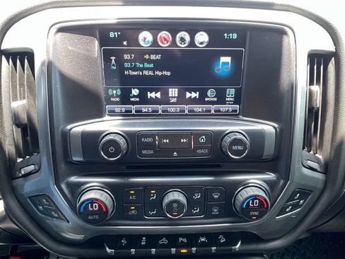 Used 2017 Chevrolet Silverado 1500 LTZ Z71 w/ LTZ Plus Package AWD/4WD image 22