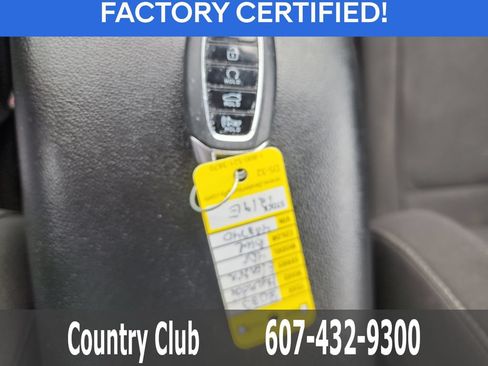 Certified 2023 Hyundai Elantra SEL w/ Convenience Package FWD image 31