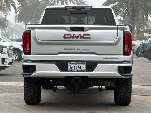 Used 2022 GMC Sierra 3500 Denali w/ Technology Package image 5