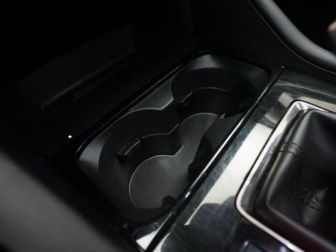 Used 2024 MAZDA MAZDA3 s image 16