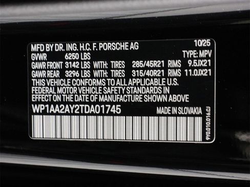 New 2026 Porsche Cayenne image 24