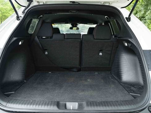Certified 2025 Honda HR-V Sport image 38