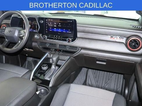 Used 2023 Chevrolet Colorado Trail Boss w/ Technology Package AWD/4WD image 29