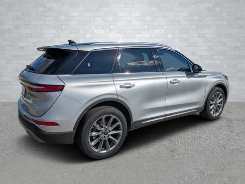 Used 2020 Lincoln Corsair FWD w/ Premium Package image 5