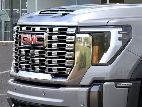 New 2026 GMC Sierra 2500 Denali image 13