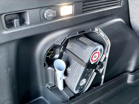 Used 2023 Honda CR-V Sport Touring image 31