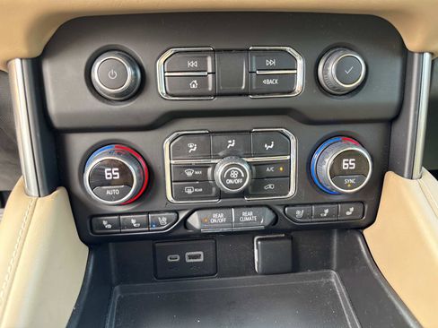 Used 2022 Chevrolet Tahoe Premier image 27