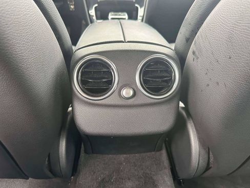 Used 2016 Mercedes-Benz C 300 4MATIC Sedan image 12