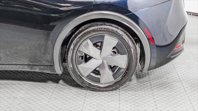 Used 2024 Toyota Prius LE FWD image 34