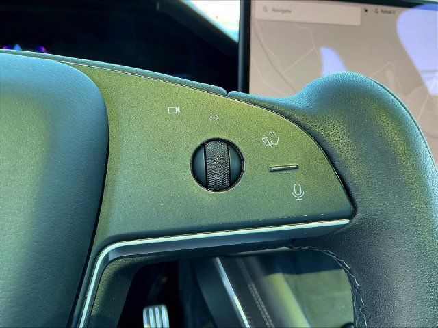 Used 2022 Tesla Model X Plaid AWD/4WD image 14