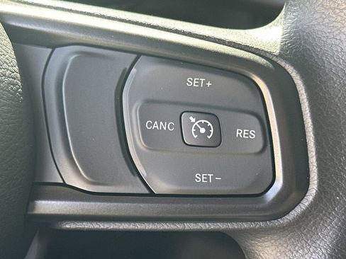 New 2026 Jeep Gladiator Sport AWD/4WD image 25