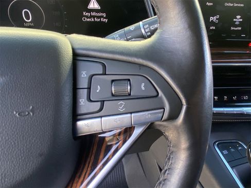 Certified 2021 Cadillac Escalade Premium Luxury w/ Driver Assist Tech Package image 23