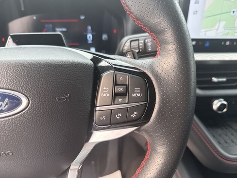Used 2025 Ford Explorer ST AWD/4WD image 20