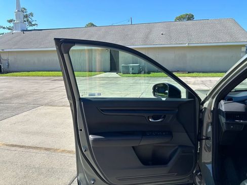 Used 2026 Honda CR-V TrailSport image 9