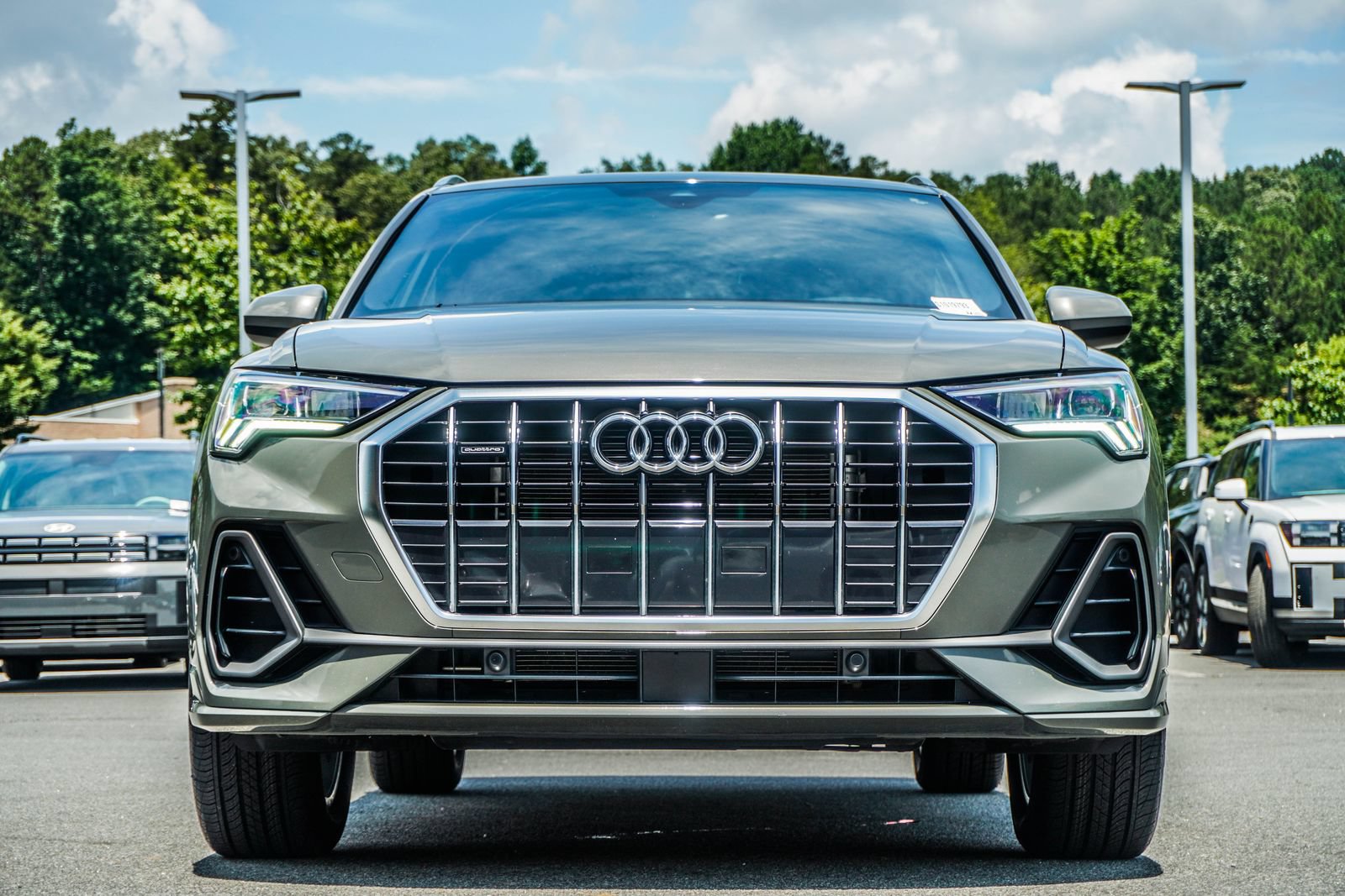 Used 2025 Audi Q3 2.0T Premium AWD/4WD image 8