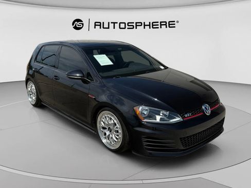 Used 2016 Volkswagen GTI SE FWD image 12