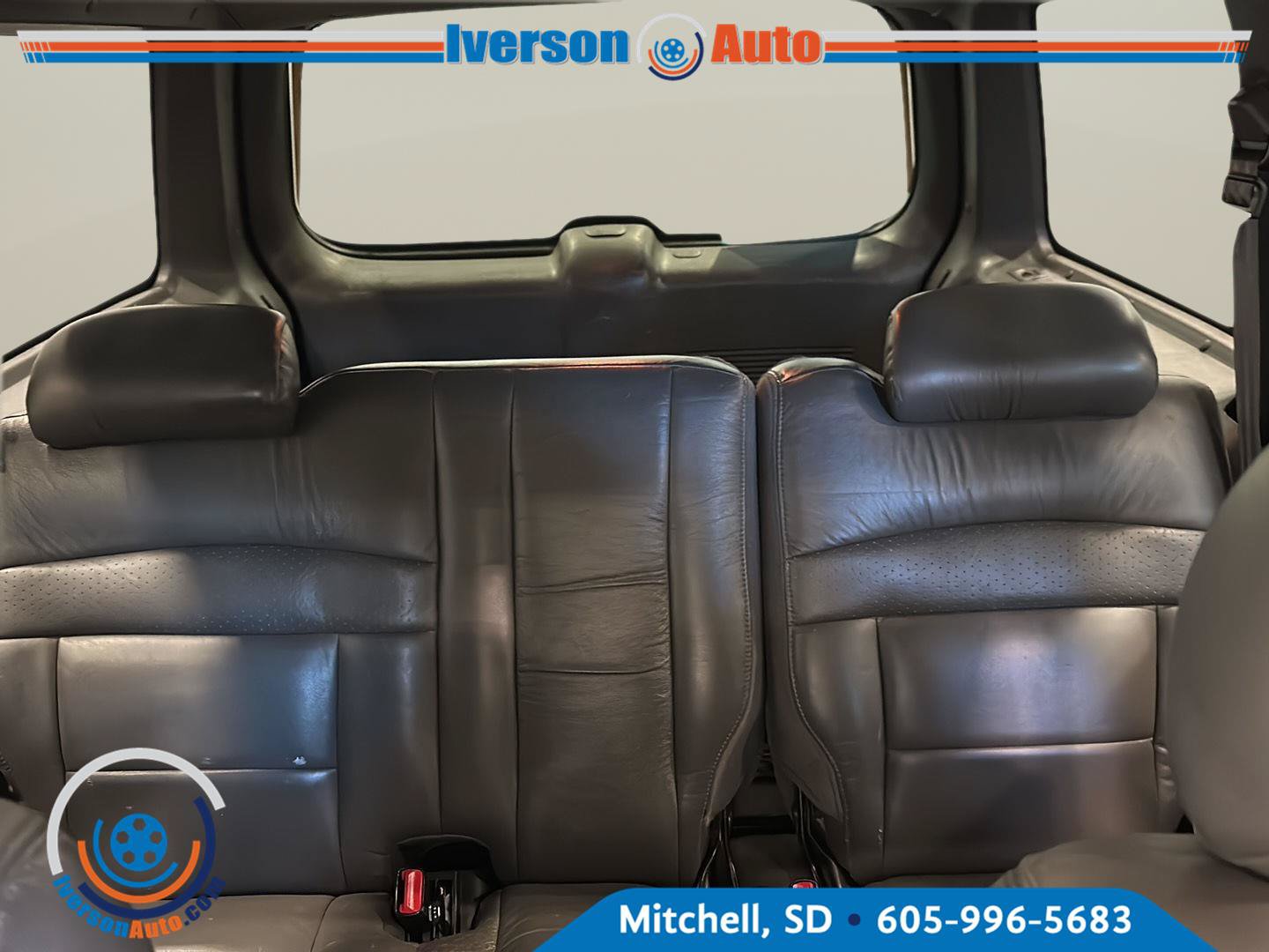 Used 2000 Ford Explorer Limited AWD/4WD image 24