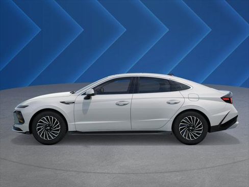New 2026 Hyundai Sonata SEL image 3