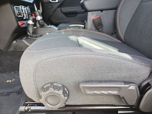 New 2026 Jeep Gladiator Willys image 28