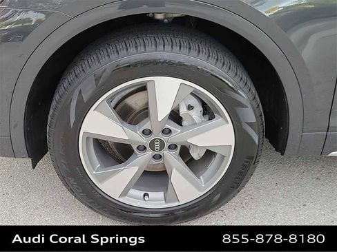 Certified 2023 Audi Q5 2.0T Premium Plus w/ Premium Plus Package image 16