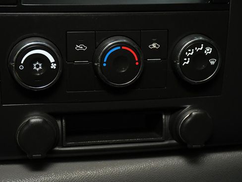 Used 2013 Chevrolet Silverado 3500 W/T RWD image 21