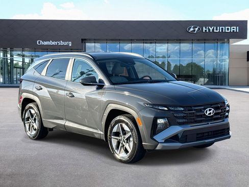 Certified 2025 Hyundai Tucson SEL image 1