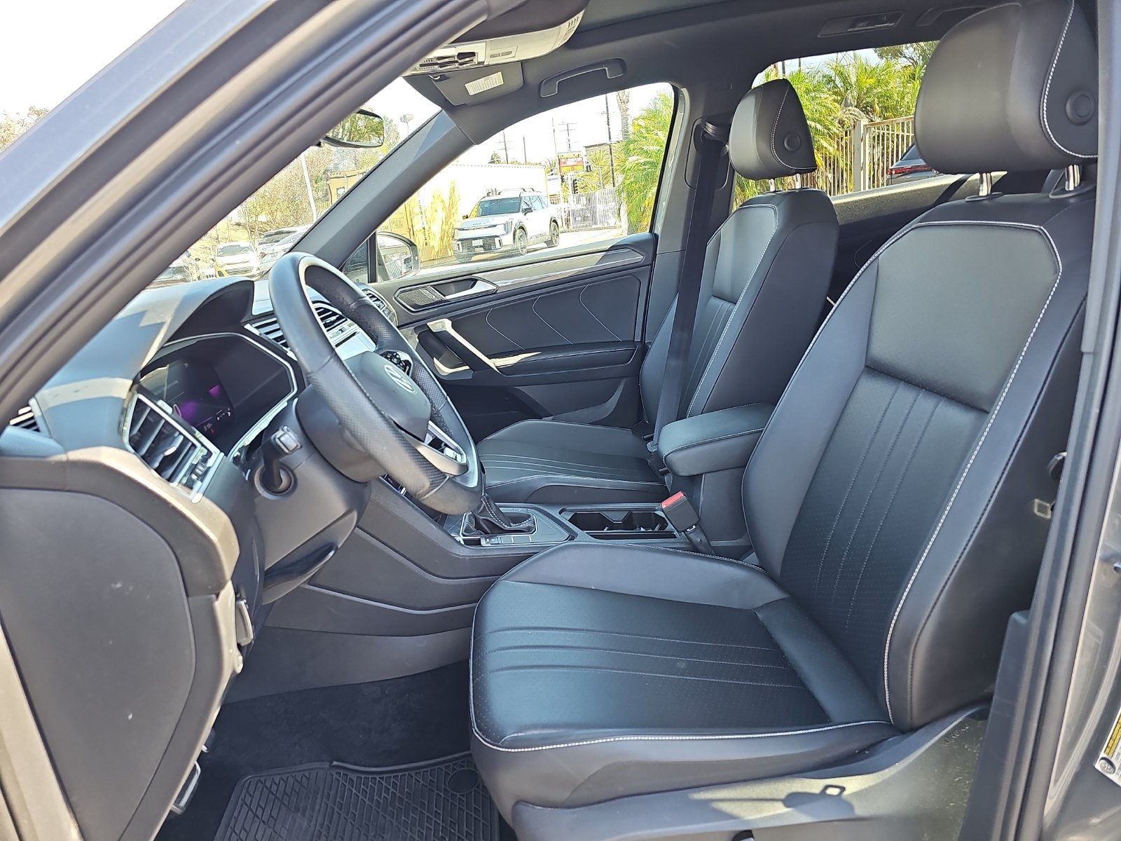 Certified 2024 Volkswagen Tiguan SE R-Line FWD image 16