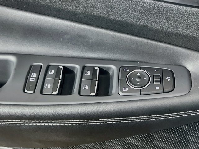 Used 2023 Hyundai Santa Fe Limited AWD/4WD image 13