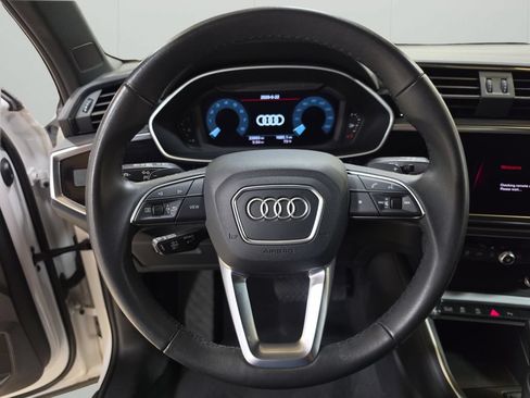 Used 2025 Audi Q3 2.0T Premium AWD/4WD image 19