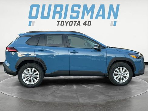 New 2026 Toyota Corolla Cross LE AWD/4WD image 8