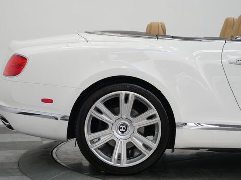Used 2018 Bentley Continental GT AWD/4WD image 42