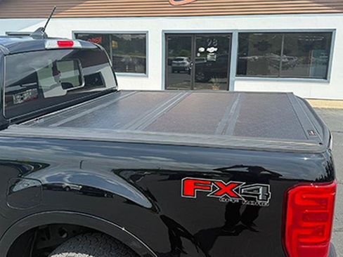 Used 2021 Ford Ranger Lariat w/ FX4 Off-Road Package AWD/4WD image 11