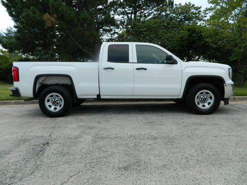 Used 2019 GMC Sierra 1500 Limited w/ Sierra Convenience Package AWD/4WD image 5