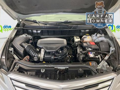 Used 2017 Cadillac XT5 Premium Luxury image 12