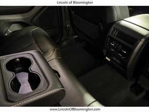 Used 2023 Jeep Grand Cherokee Limited w/ Luxury Tech Group II AWD/4WD image 12