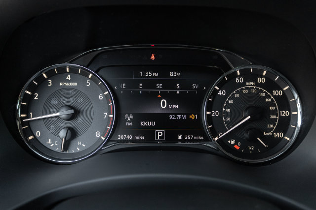Used 2023 INFINITI QX80 Luxe w/ Cargo Package RWD image 9