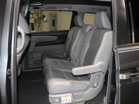 Used 2012 Honda Odyssey EX-L image 23